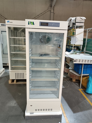 Farbe spritzte biomedizinische pharmazeutische einzelne Glastür des Stahl-Grad-2-8 des Kühlschrank-226L mit Warnung