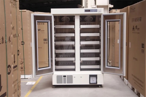 658L Blutbank Kühlschrank    4°C Biomedizinischer Kühlschrank mit größter Kapazität für die Blutspeicherung
